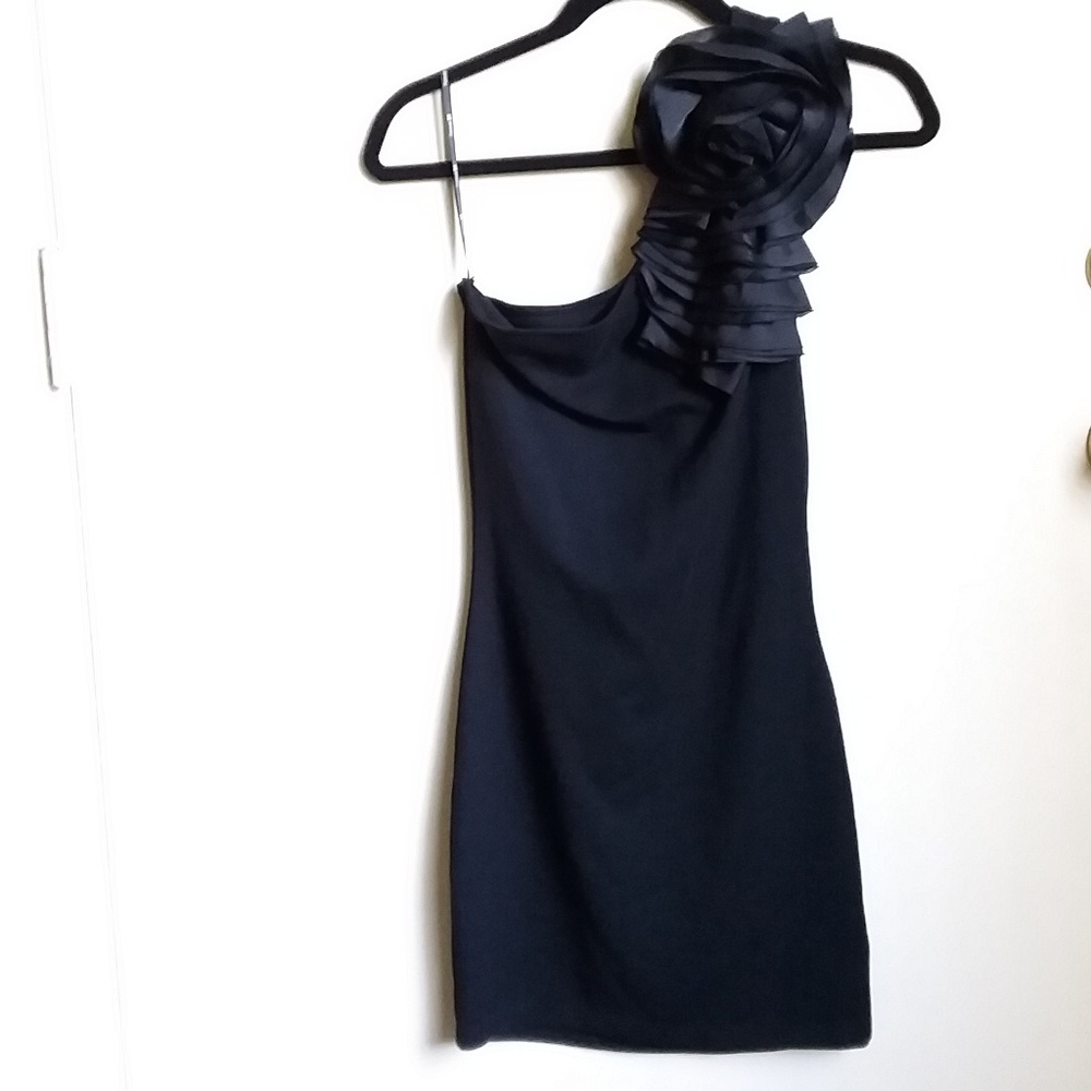 Forever 21 Black One Shoulder Dress - Size Small